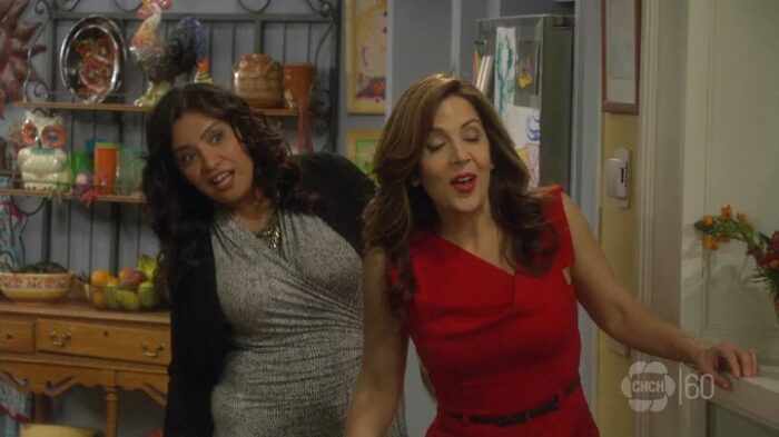 Cristela (2014) – Season 1 - Image 4
